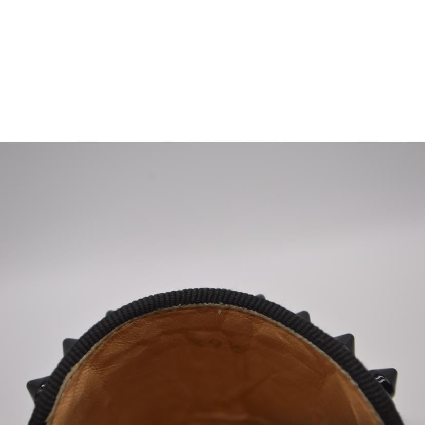C．Louboutin クリスチャンルブタン/スパイクスタッズレザースリッポン／26．5cm/3130344//ABランク/89
