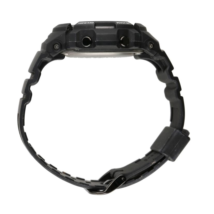CASIO カシオ/G－SHOCK／　電波ソーラー／　ブラック/AWG-M100BW//523*/Bランク/70