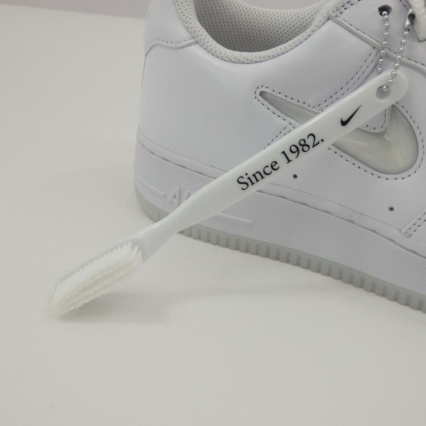 NIKE ナイキ/AIR　FORCE　1　LOW　RETRO/FN5924-100//Sランク/77