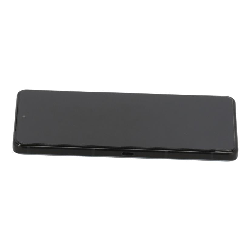 ASUS SIMフリー  エイスース /ゲーミングスマートフォン/ROG Phone8 256GB/AI2401_C//S6AIOC536381VPZ/ABランク/67