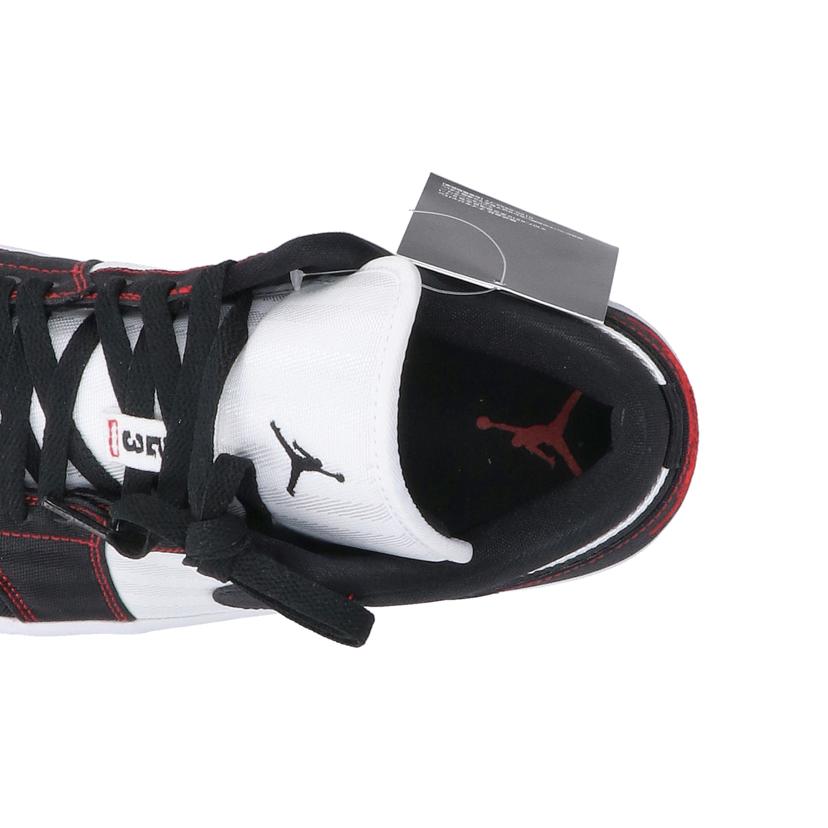 NIKE ナイキ/NIKE　AIR　JORDAN　1　LOW　SE　UTL　WH／BK/DD9337-106//SAランク/78