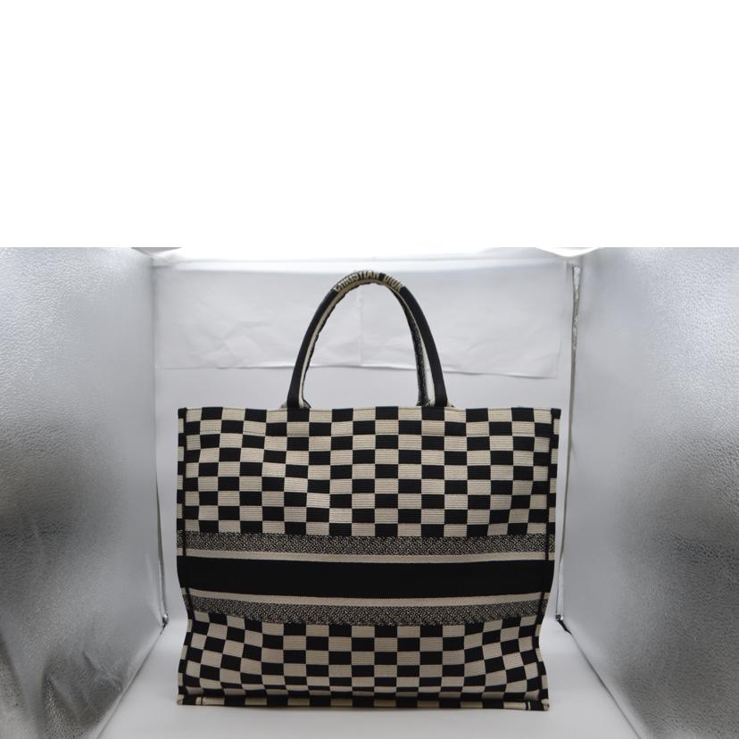 Christian　Dior クリスチャンディオール/ブックトートラージ／ボーダーチェックキャンバス/M1286ZRIQ-M911//50-*******/ABランク/89