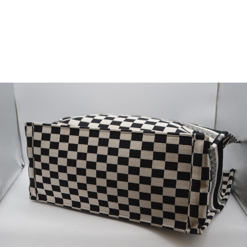 Christian　Dior クリスチャンディオール/ブックトートラージ／ボーダーチェックキャンバス/M1286ZRIQ-M911//50-*******/ABランク/89