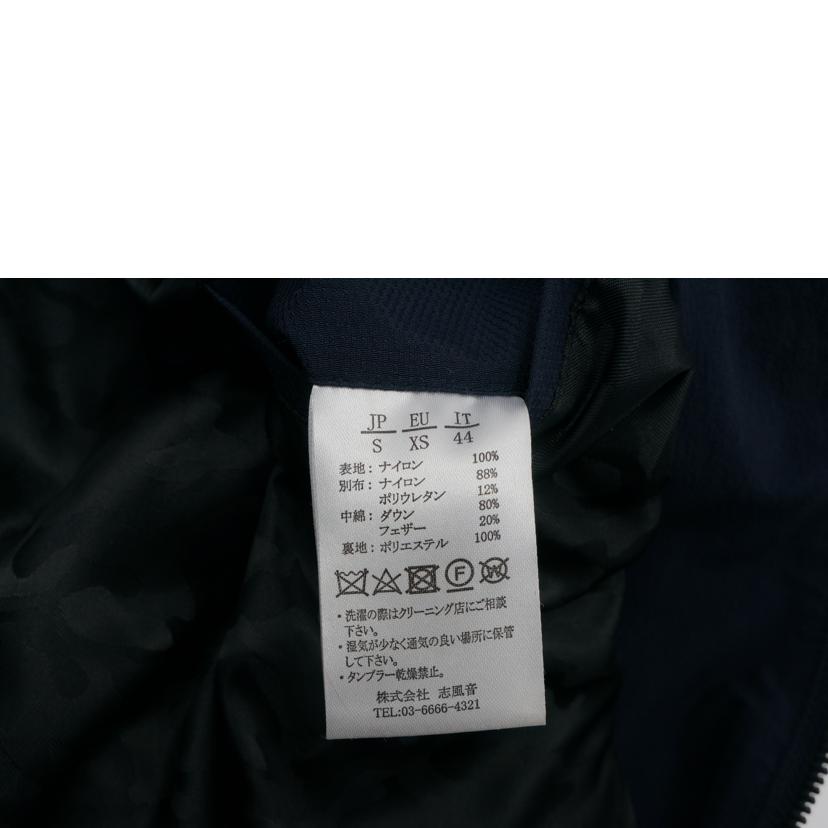 AKM　 AKM/AKMスタンドネックダウン　//S/ABランク/20