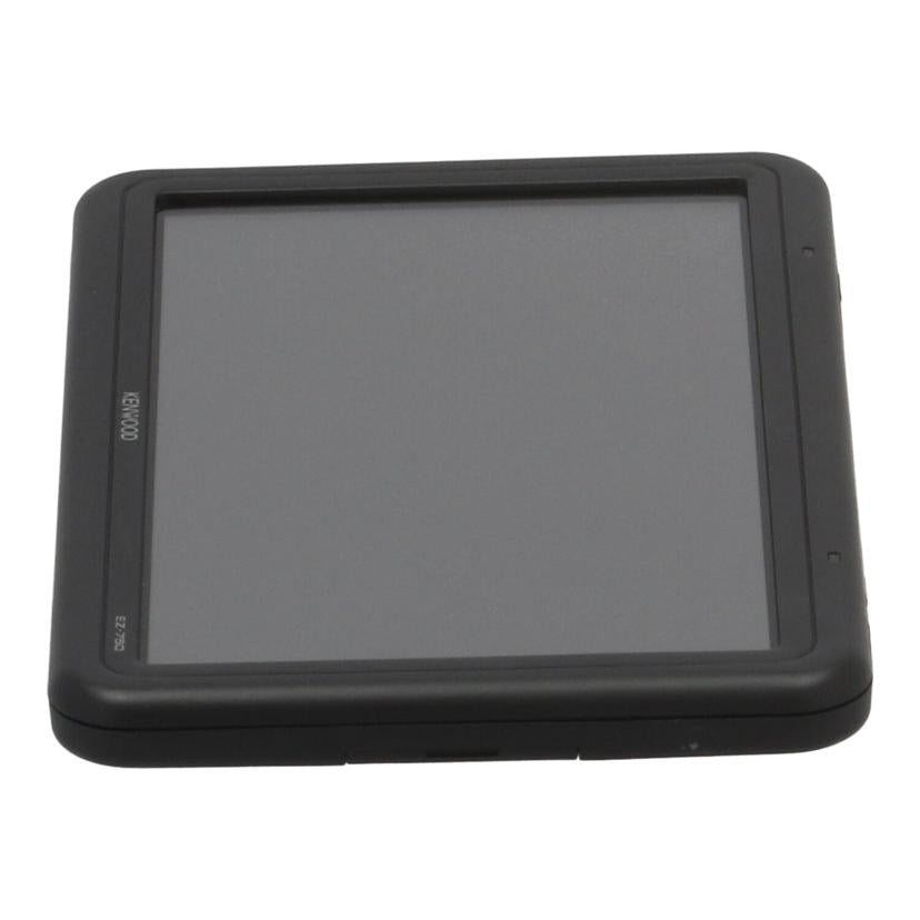 KENWOOD ケンウッド　/ポータブルナビゲーション／ココデス/EZ-750//K7DK00682/Bランク/69