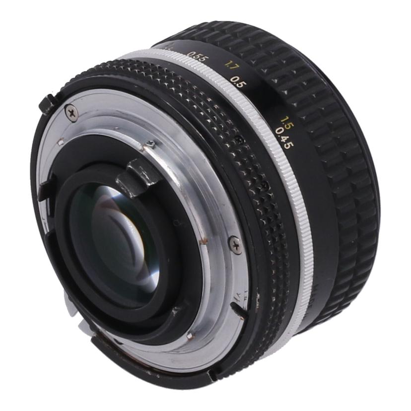Nikon ニコン　/交換レンズ／50mm/Ai Nikkor 50mm F1.8//1804842/BCランク/62
