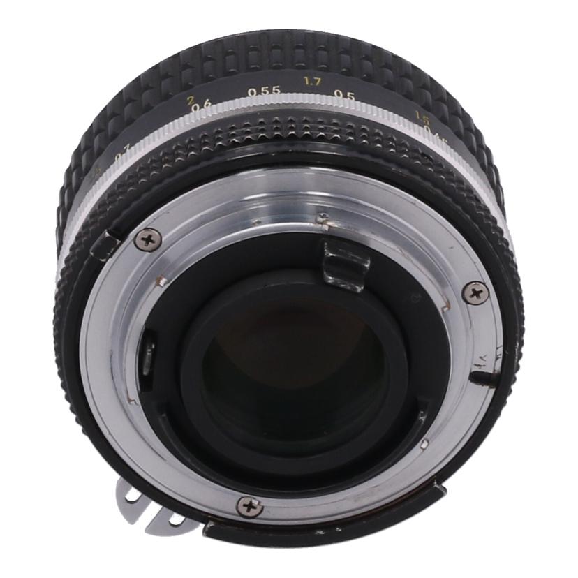 Nikon ニコン　/交換レンズ／50mm/Ai Nikkor 50mm F1.8//1804842/BCランク/62