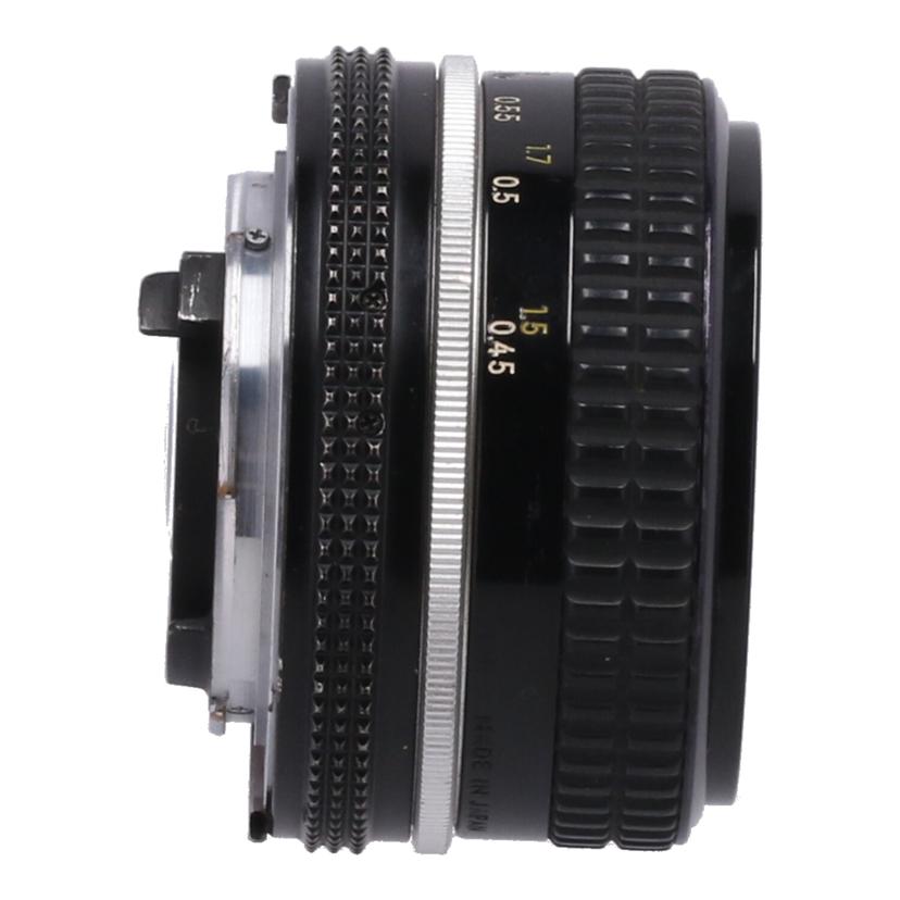 Nikon ニコン　/交換レンズ／50mm/Ai Nikkor 50mm F1.8//1804842/BCランク/62