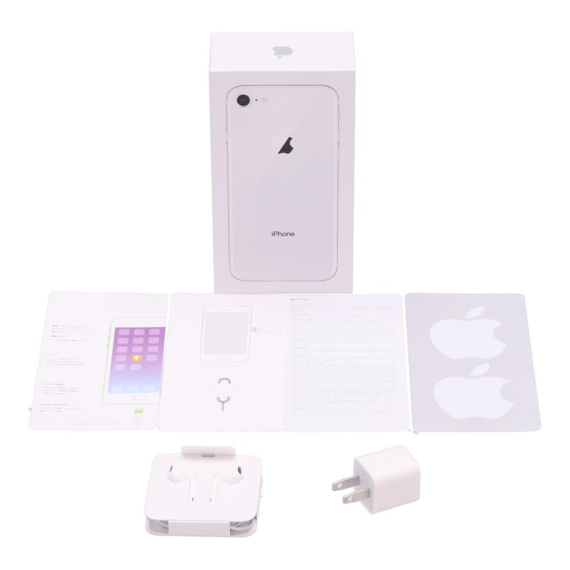 Apple　au アップル　/iPhone8　64GB/MQ792J/A//C8QW23ULJC6H/Bランク/77