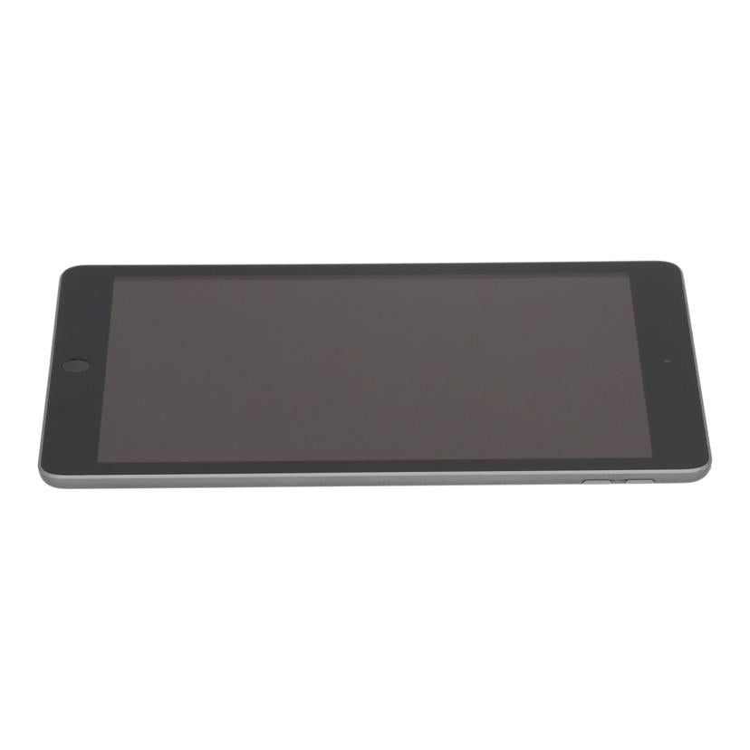 Apple　 アップル　/iPad　第6世代　Wi－Fi　32GB　2018/MR7F2J/A//DMRYLCBEJF8J/Bランク/67