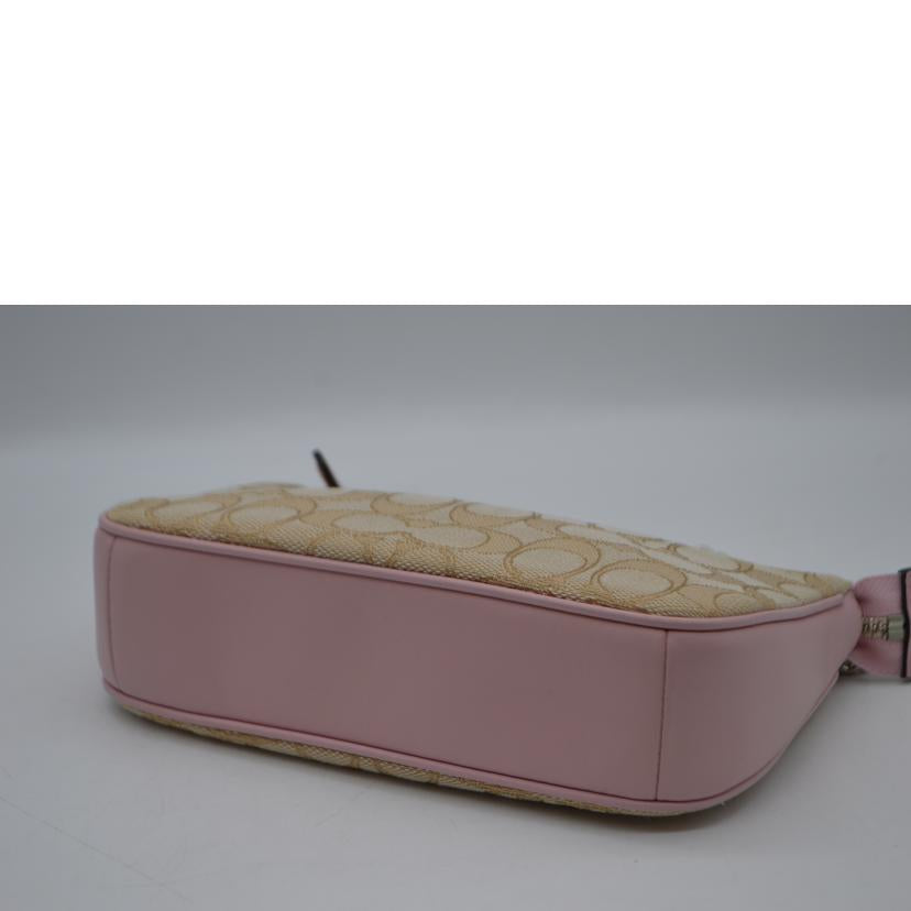 COACH コーチ/アウトラインシグネチャーチェーンレザーハンドポーチ/64877//C16**/Aランク/89