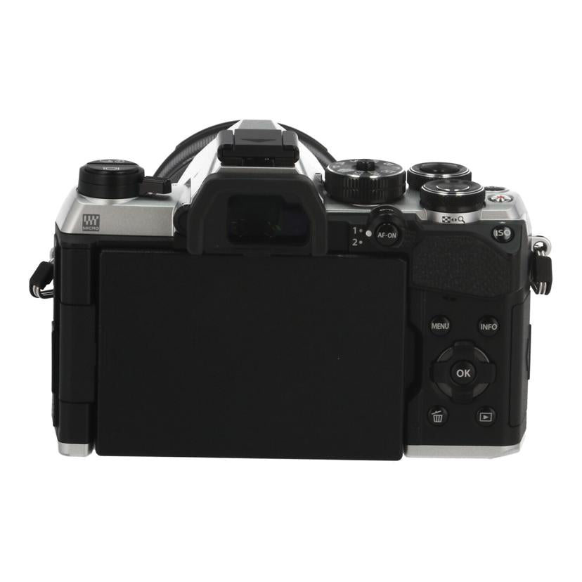 OM　SYSTEM OMデジタルソリューションズ　/ミラーレス一眼　レンズキット/OM-5 MarkII 14-150mmﾚﾝｽﾞｷｯﾄ//BJUA03609/Aランク/05