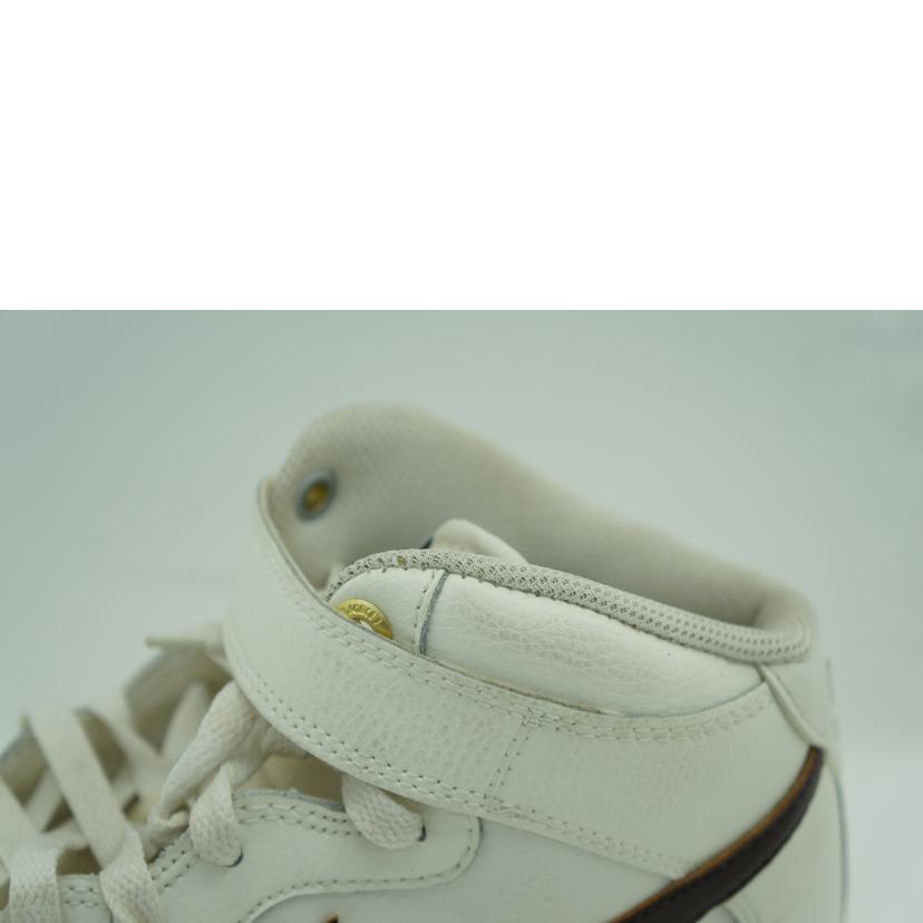 NIKE ナイキ/NIKE　AIR　FORCE1　MID　＇07　LV8　40th　WH/DR9513-100//Bランク/78