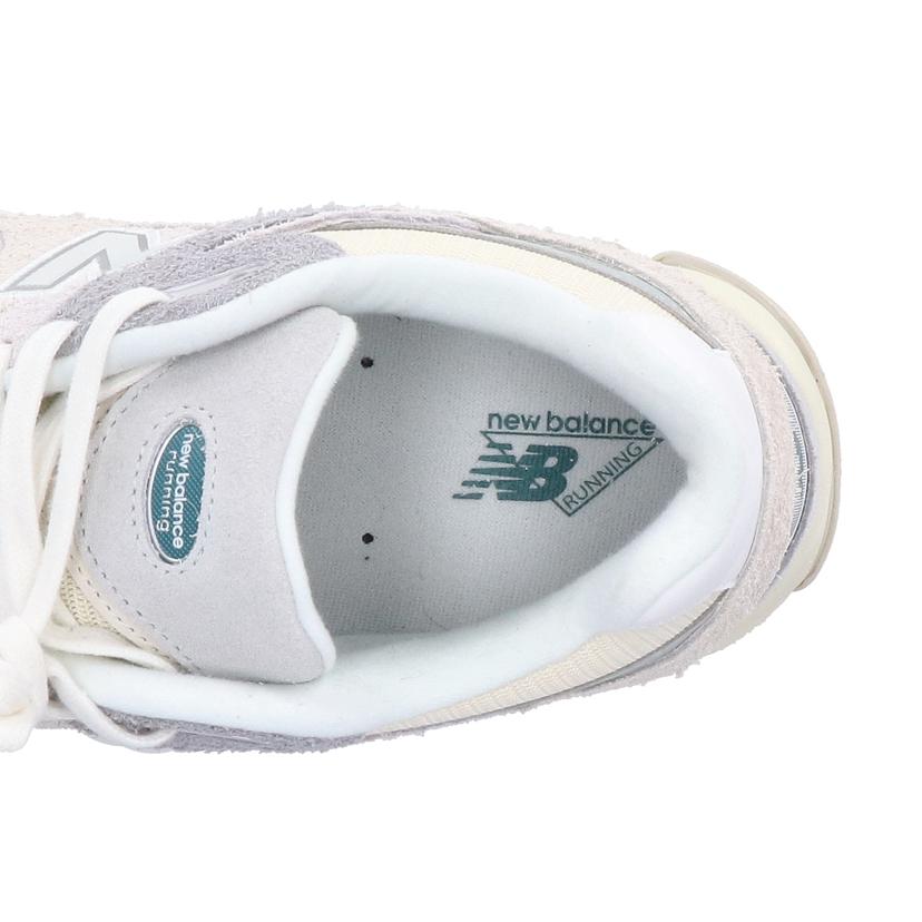 NB ニューバランス/2002R／オフホワイト／クリーム／グレー/M2002REK//ｻｲｽﾞ:28cm/Aランク/01