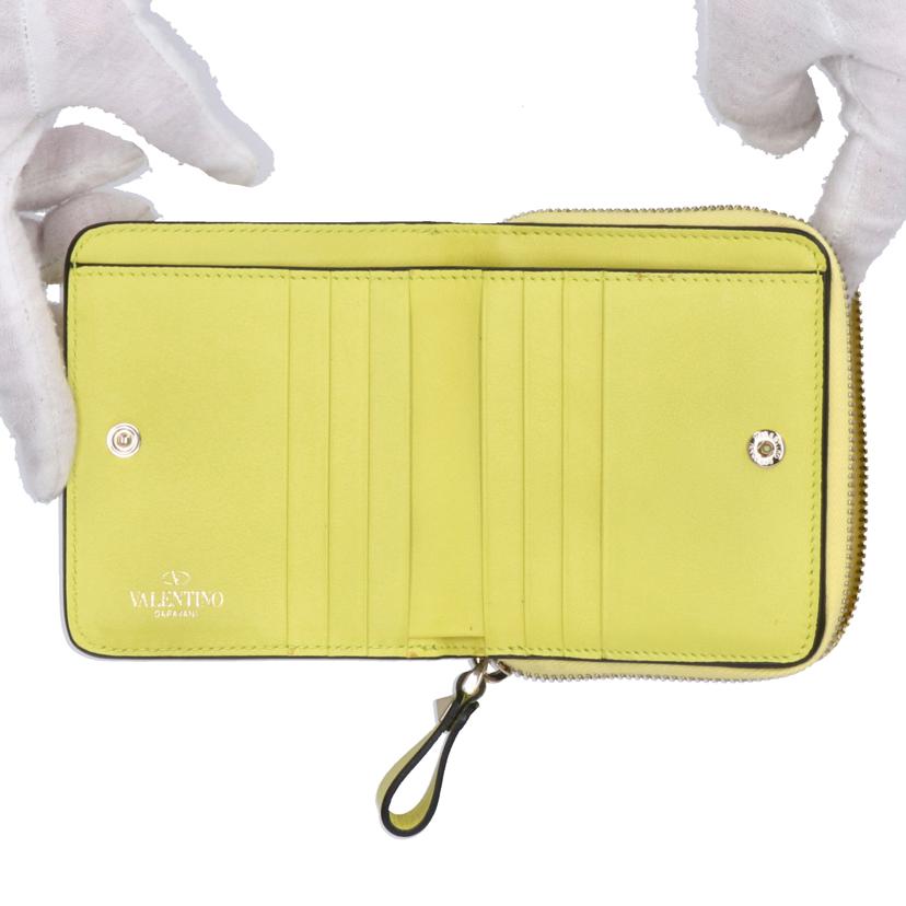 VALENTINIO ヴァレンティノ/スタッズ2つ折り財布/MW0P0649BOL//Aランク/05