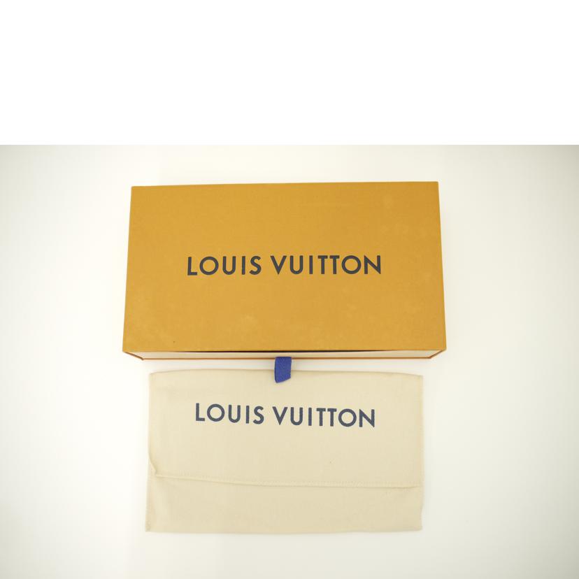 LOUIS　VUITTON/ジッピーウォレット／ヴェルニ／フューシャネオン/M81154//RFI****/SAランク/69