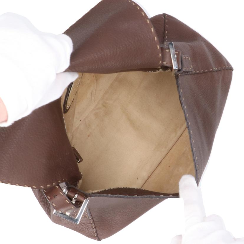 FENDI フェンディ/セレリア／レザーマンマバケットバッグ/2305.8BR102.028//ABランク/91