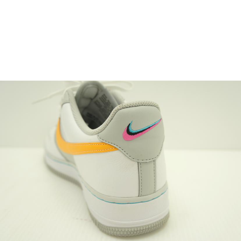 NIKE ナイキ/AIR　FORCE1　＇07　LV8　EMB/DC8874-100//Aランク/09