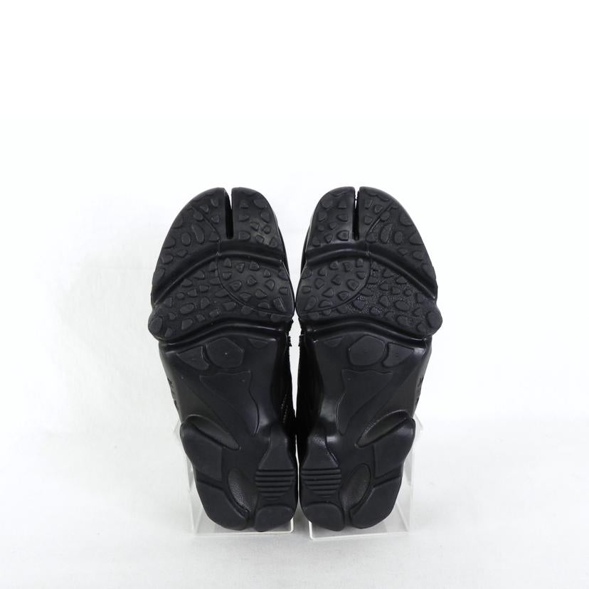 NIKE ナイキ/NIKE　WMNS　AIR　RIFT　＂BUCKLED　STRAPS＂　BLACK/IB8881-001//SAランク/81