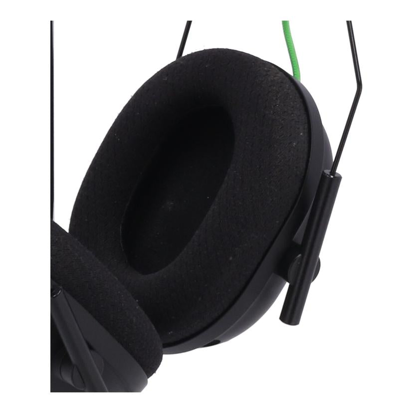 Razer レイザー　/ゲーミングヘッドセット／BlackShark　V/RZ04-0323//-/Bランク/62