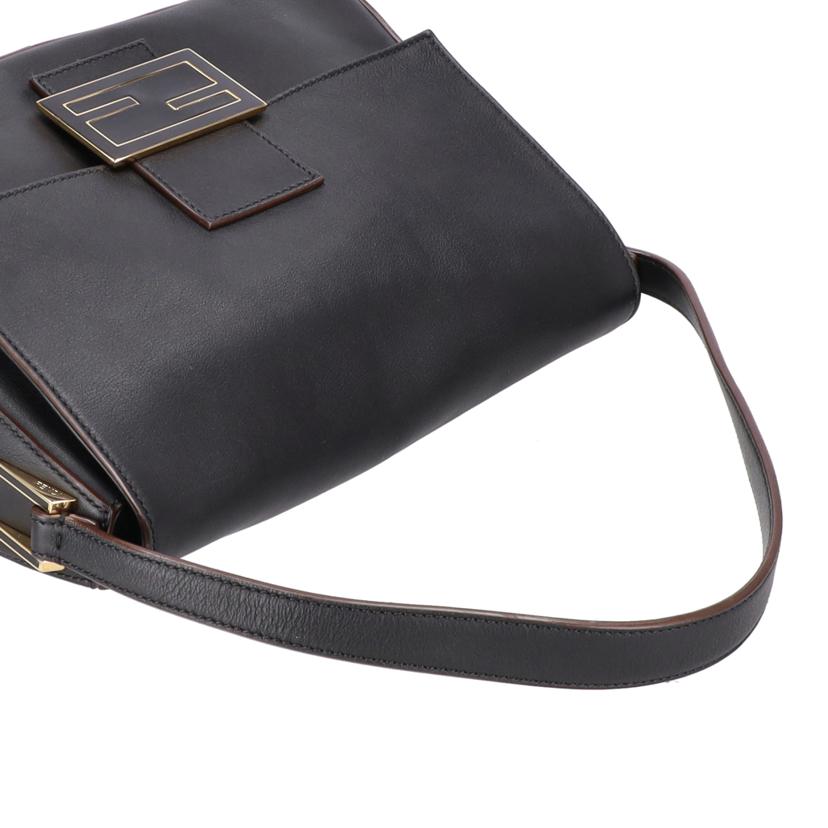 FENDI フェンディ/レザービッグマンマバケット／ブラック系/8BR638-D16//129*****/Aランク/77