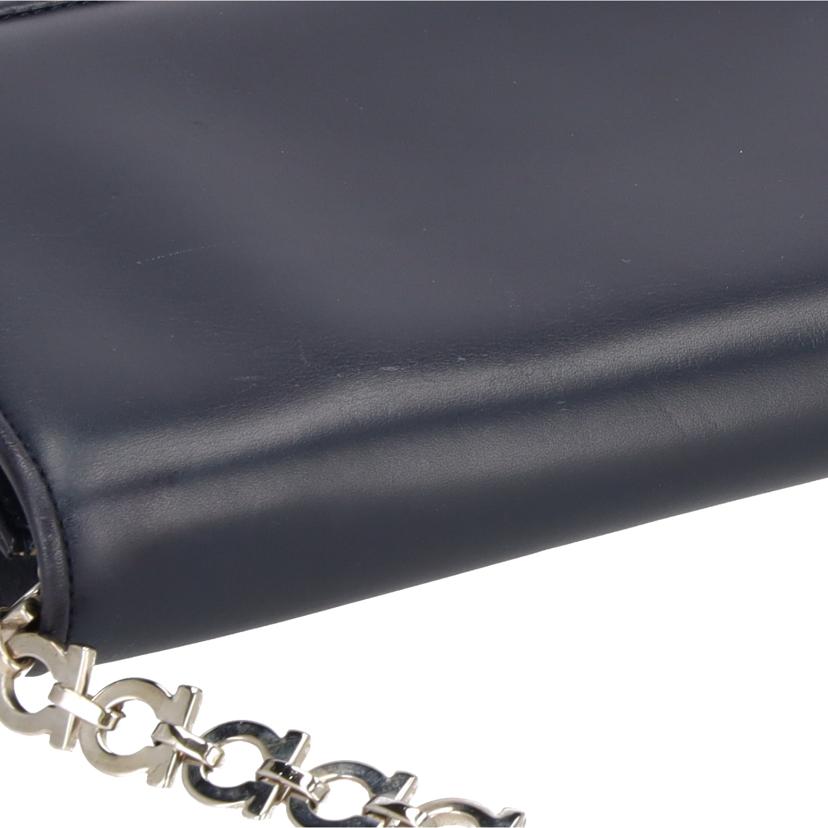 Salvatore　Ferragamo サルバトーレフェラガモ/チェーンショルダーバッグ/BW-21//ABランク/09