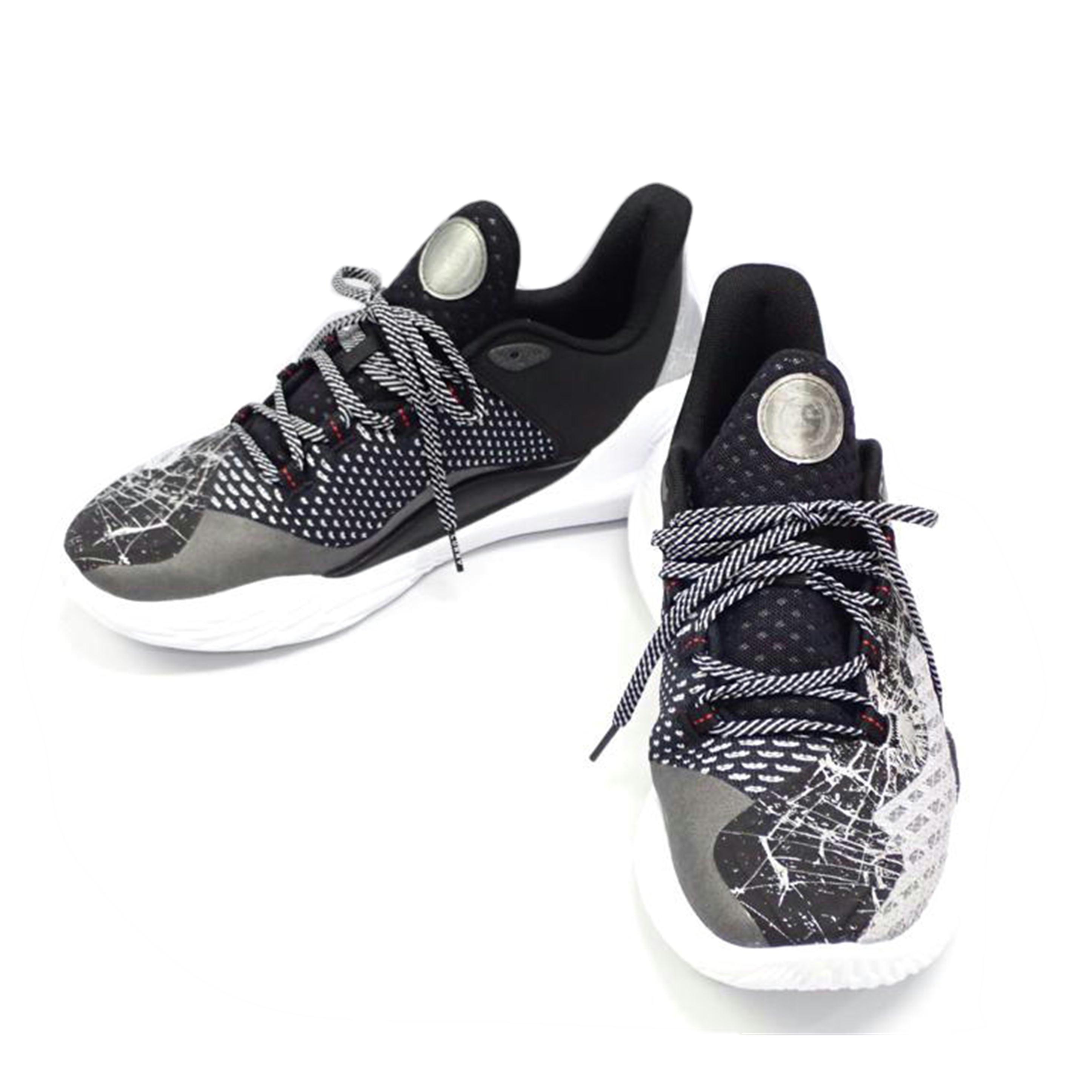 UNDER　ARMOUR　×　Bruce　Lee アンダーアーマー　×　ブルース・リー/UNDER　ARMOUR　CURRY　11/3027503-001//29.0cm/Bランク/62