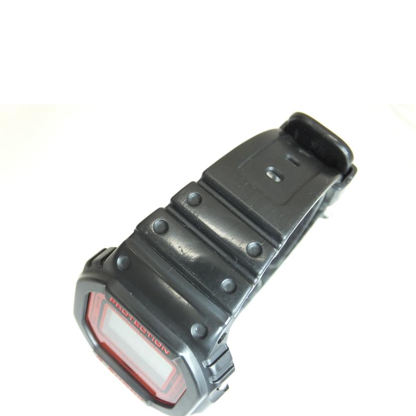 ＣＡＳＩＯ カシオ/Ｇ－ＳＨＯＣＫ／新劇場版ＮＥＲＶモデル／クォーツ/DW-5600VT//Bランク/88