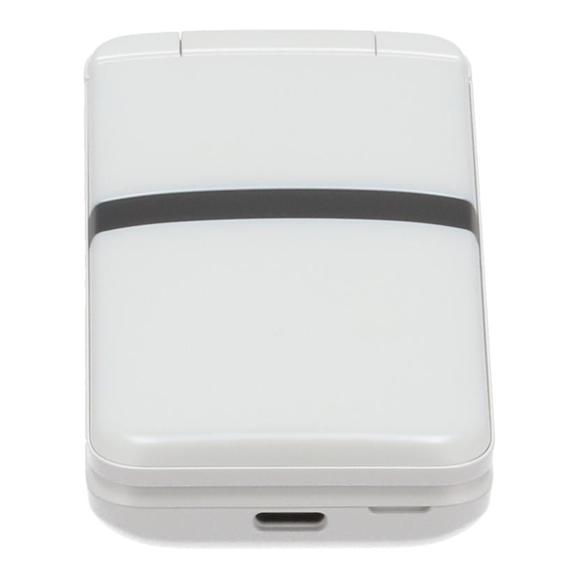 KYOCERA docomo 京セラ /ガラホ/DIGNO ケータイ 8GB/KY-42C//5709885128/Bランク/82
