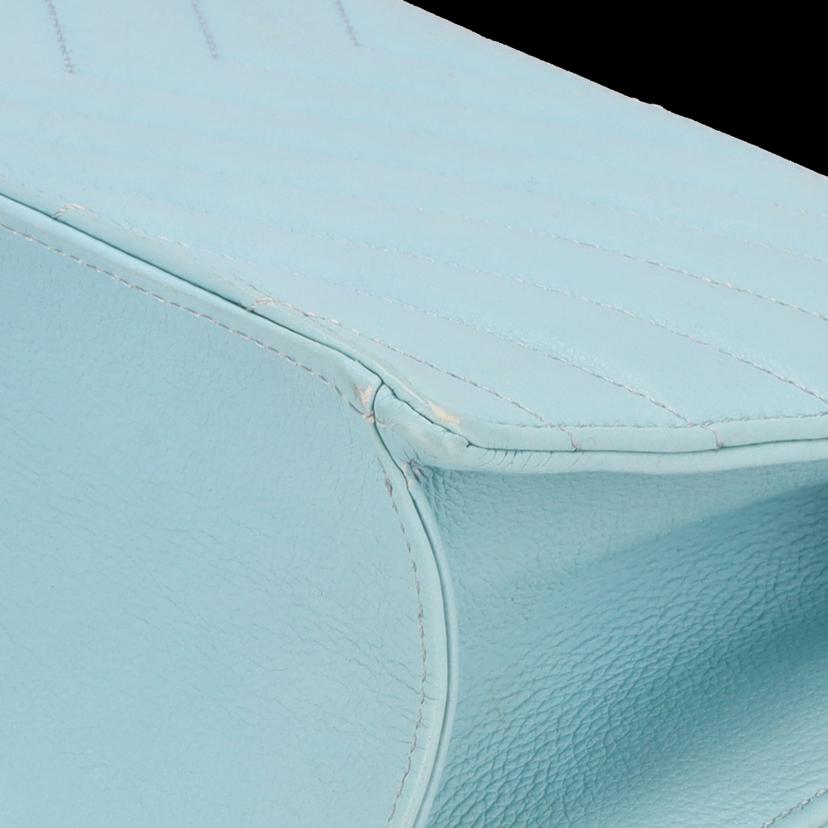 CHANEL シャネル/シェブロンVステッチチェーンショルダー／ライトブルー//271*****/SAランク/24