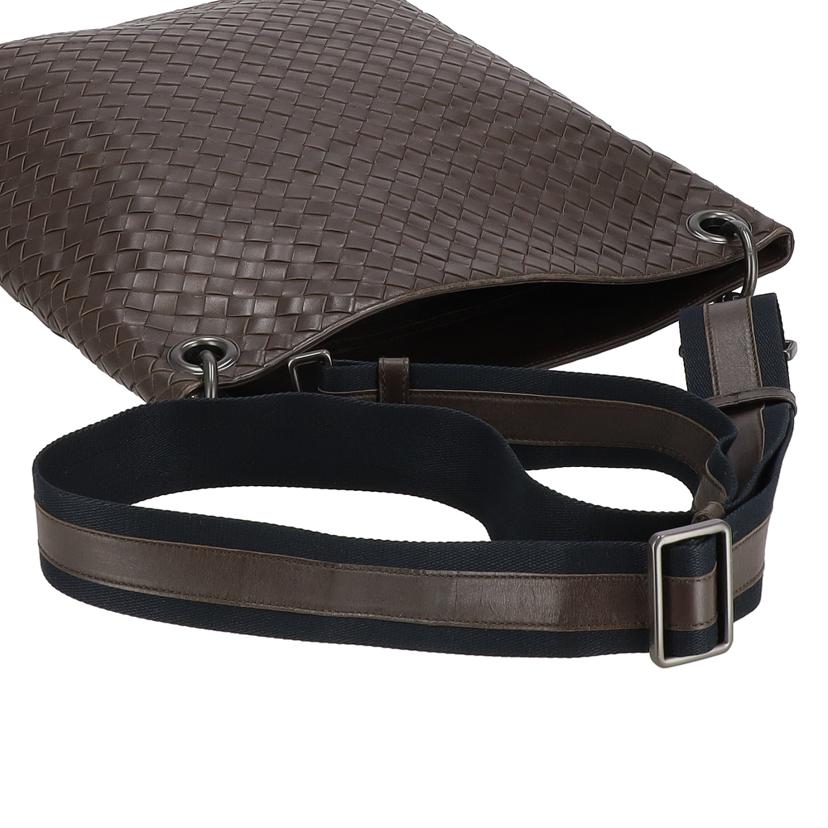 BOTTEGA　VENETA ボッテガヴェネタ/イントレチャート／ショルダーバッグ/161623//ABランク/91