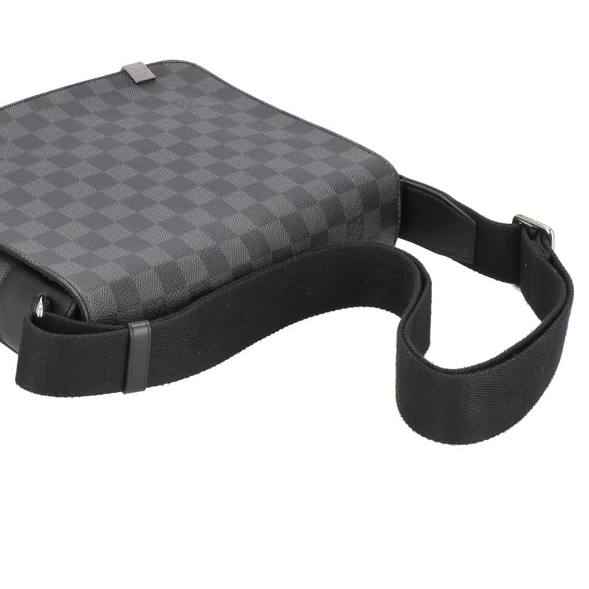 LOUIS VUITTON LOUIS VUITTON/ディストリクトPM／ダミエグラフィット/N41028//CA4***/Aランク/78