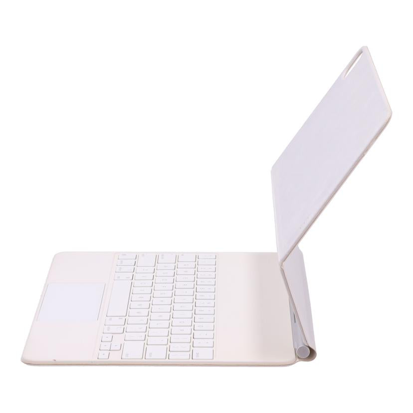 Apple　 アップル　/Magic　Keyboard　US/MJQL3LL/A//P65JVFKXGP/Bランク/67