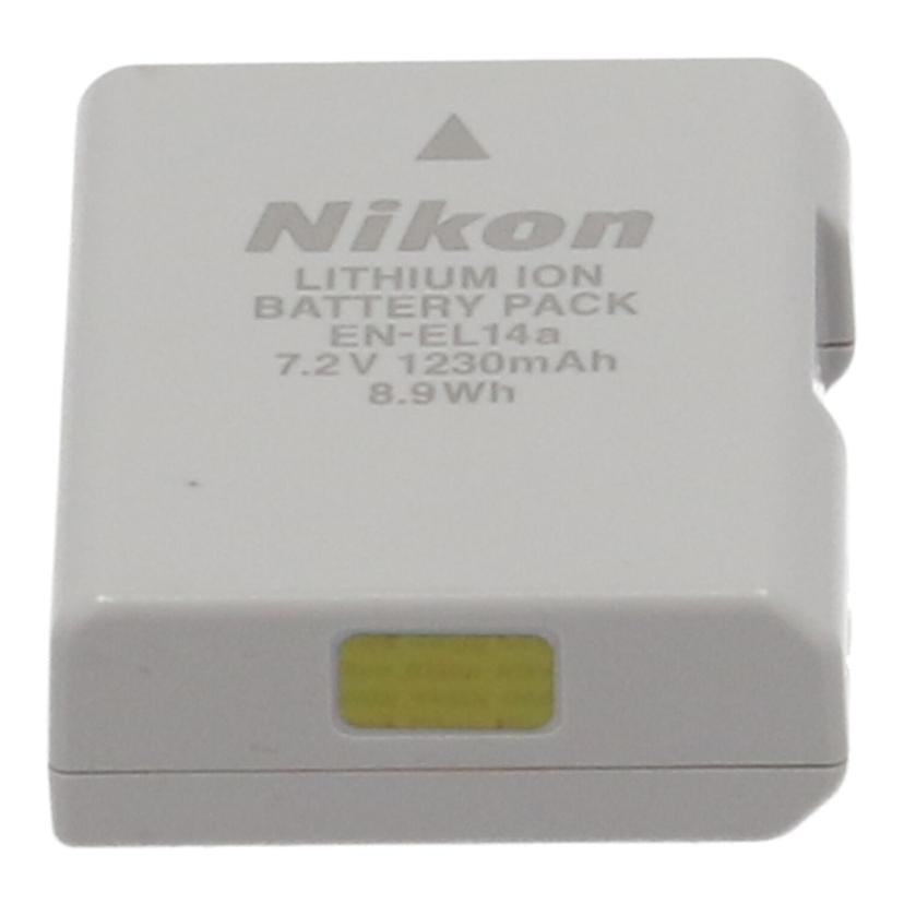 Nikon ニコン　/デジタル一眼　ボディ/D3300 ﾎﾞﾃﾞｨ//2009041/Bランク/78