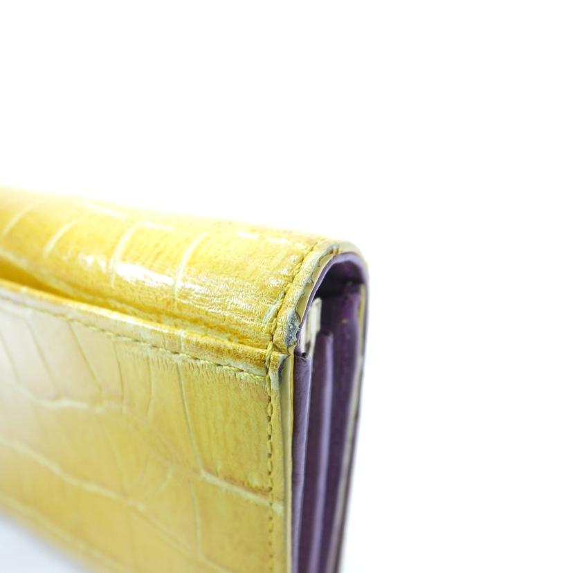 vivienne．W ｳﾞｨｳﾞｨｱﾝｳｴｽﾄｳｯﾄﾞ/型押しがま口長財布//Bランク/88