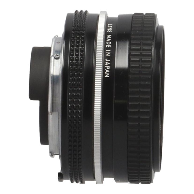 Nikon ニコン　/交換レンズ／20mm/Ai Nikkor 20mm F4//122396/Bランク/62