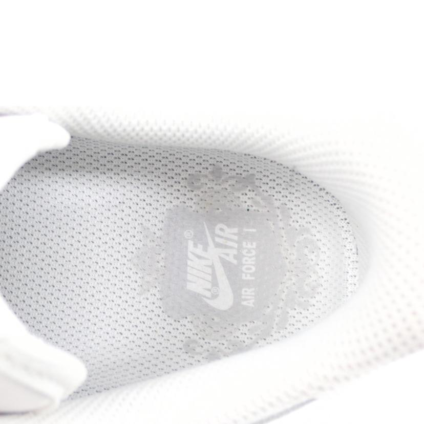 NIKE ナイキ/NIKE　AIR　FORCE　1　＇07/DD8959-100//23.5cm/ABランク/62