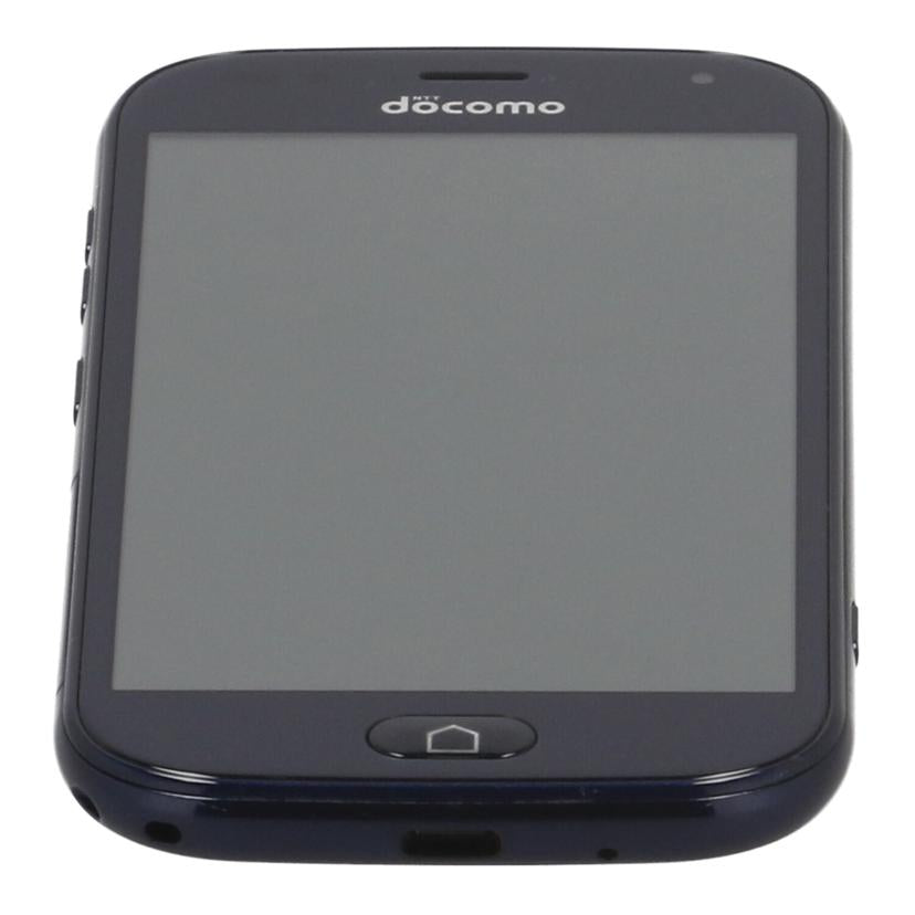 FUJITSU　FCNT　docomo 富士通 フジツウ　/スマートフォン／らくらくスマートフォン　32GB/F-42A//10e7e47f/Bランク/69