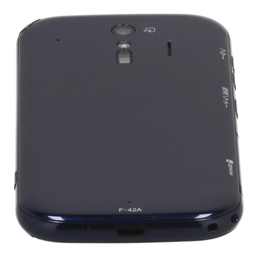 FUJITSU　FCNT　docomo 富士通 フジツウ　/スマートフォン／らくらくスマートフォン　32GB/F-42A//10e7e47f/Bランク/69