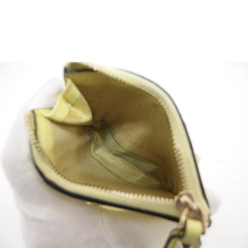 ＶＡＬＥＮＴＩＮＯ バレンティノ/ロックスタッズ／コンパクトウォレット／イエロー//Bランク/04