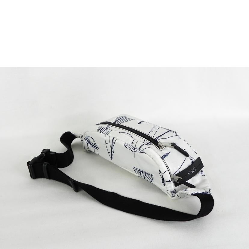 FURLA フルラ/FURLA　／　ヨット柄　ウエストバッグ//Bランク/81