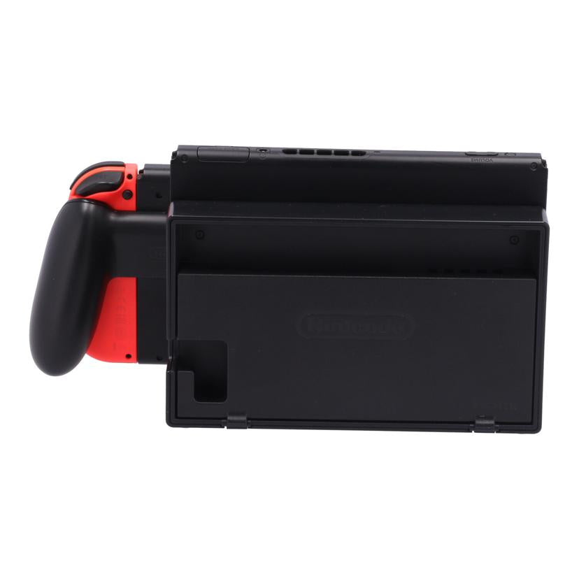 Nintendo 任天堂 ニンテンドー　/Nintendo　Switch　本体/HAC-S-KABAA//XAJ40048962175/Bランク/84
