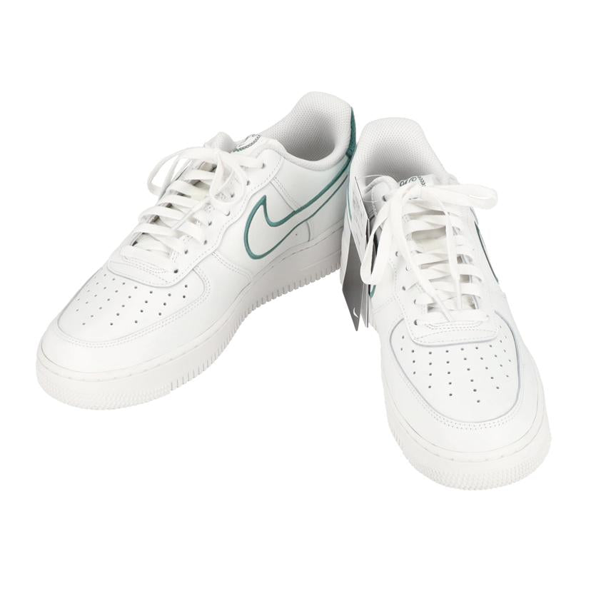 NIKE ナイキ/AIR　FORCE　1　＇07　LV8/FN8349-100//Sランク/05