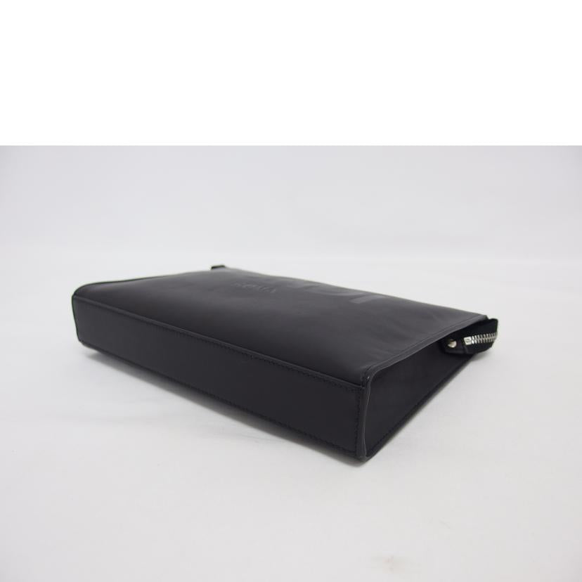 ＦＥＮＤＩ フェンディ/レザークラッチバッグ／セカンドバッグ／ブラック/7VA491//218*****/ABランク/04