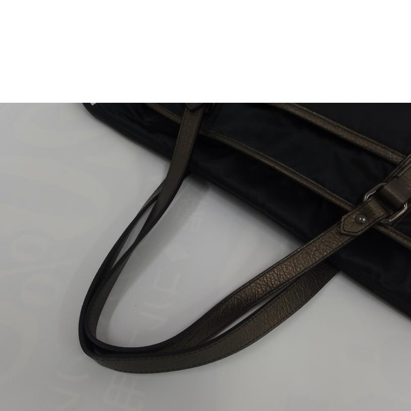 BURBERRY バーバリー/ノバチェックナイロンレザーハンド/Bランク/82
