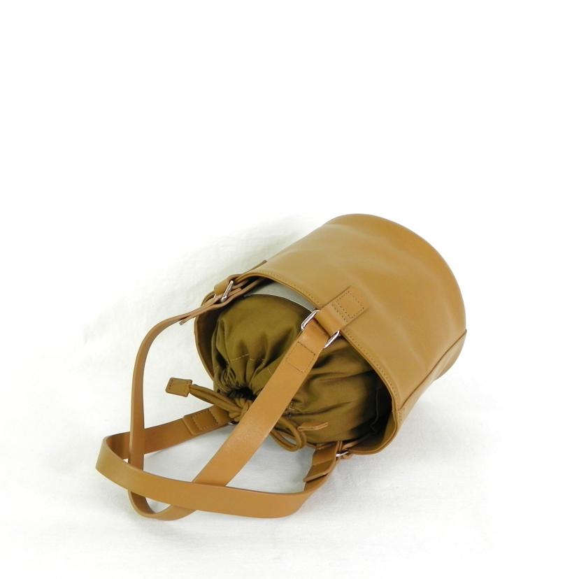 BacketBaggage バケットバゲージ/BacketBaggage／H＆S　レザーバスケット　Small／キャメル//Aランク/81