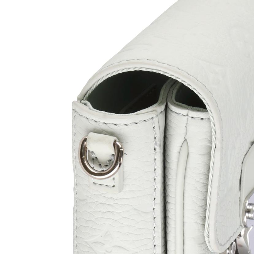LOUIS VUITTON ルイヴィトン/Sロックヴェルティカル・ウエアラブルウォレット／トリヨンレザー/M82568//RFI*/Aランク/91