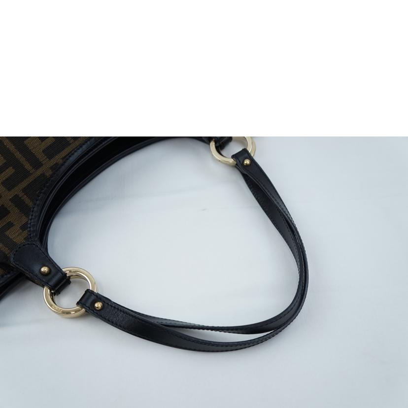 FENDI フェンディ/ズッカトート/8BH156//Aランク/67