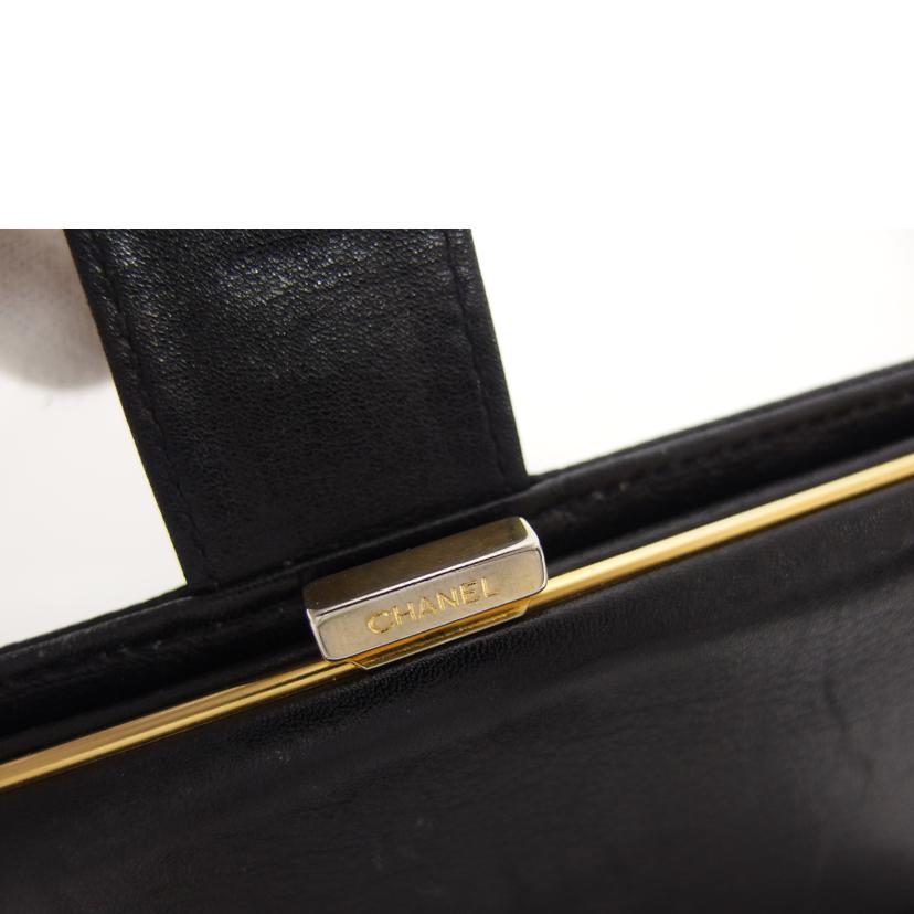 CHANEL シャネル/ココマーク／キャビアスキン二つ折りガマ口財布／ブラック//410****/Bランク/04