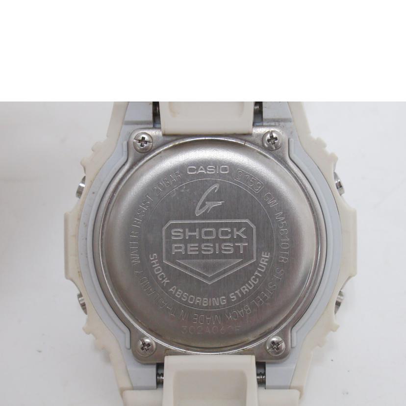 　　CASIO/G－SHOCK／電波ソーラー／White　Tricolor/GW-M5610TR//ABランク/63